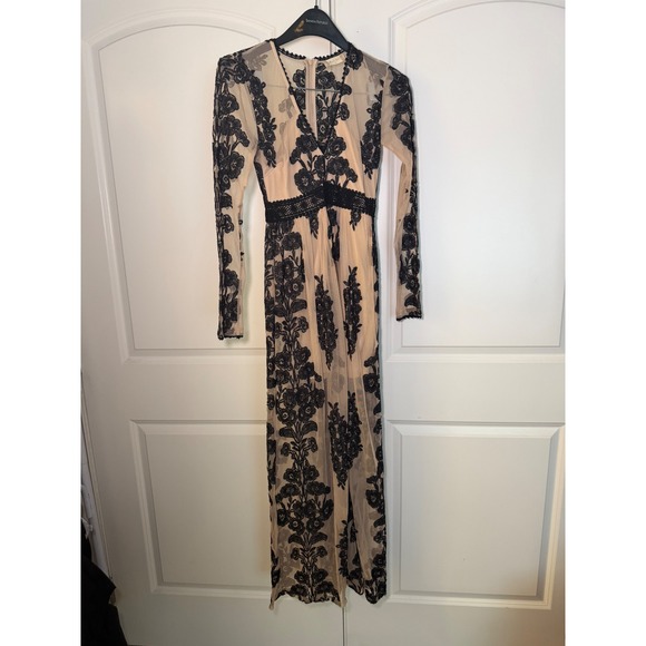 Altar'd State Dresses & Skirts - Altar'd State Black Floral Embroidered Mesh Maxi Dress Nude Long Sleeve XS